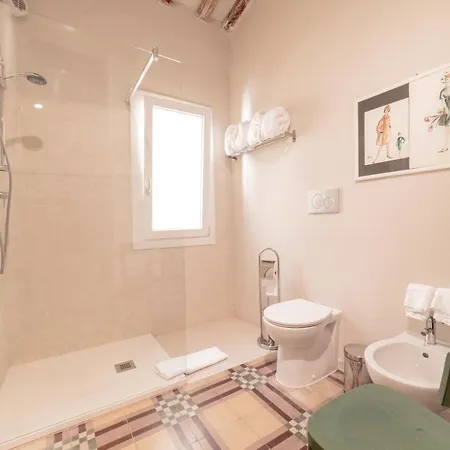 Casa Sangiacomo Quattro アパート